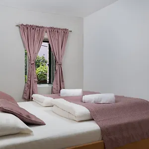 Tanja Oldtown Apartment Split